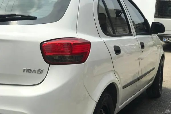 تیبا، هاچ بک