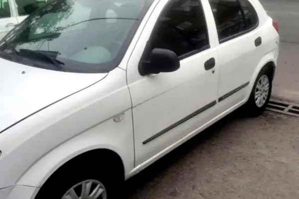 تیبا، هاچ بک
