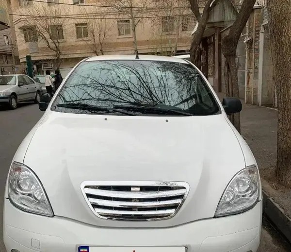 تیبا، هاچ بک