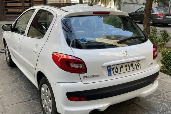 پژو، 207