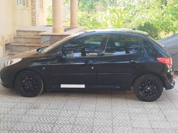 پژو، 207