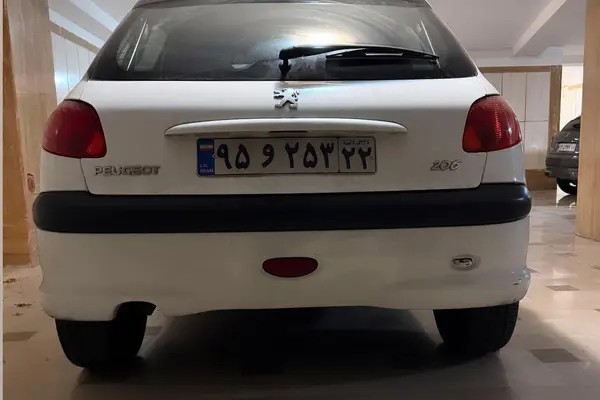 پژو، 206