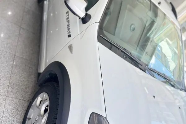 رنو، ساندرو