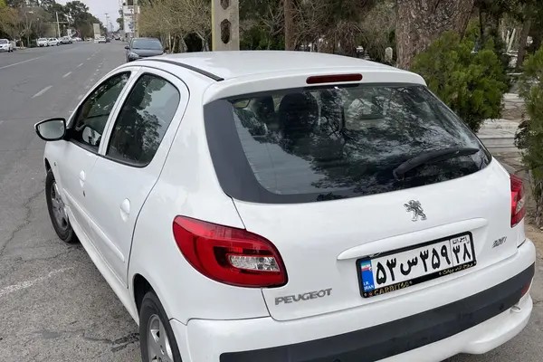 پژو، 207