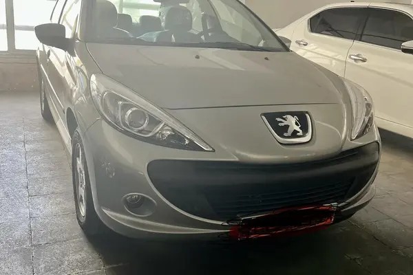 پژو، 207