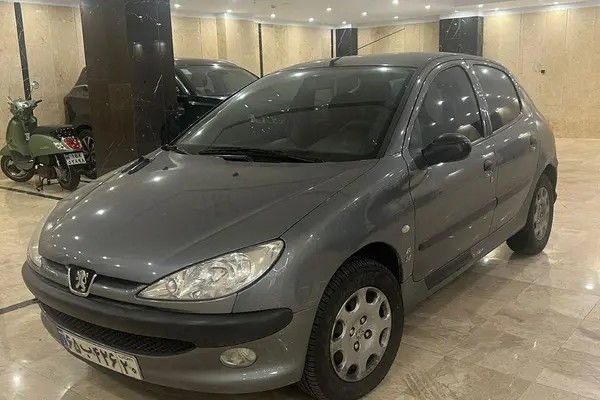 پژو، 206