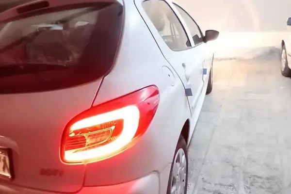 پژو، 207