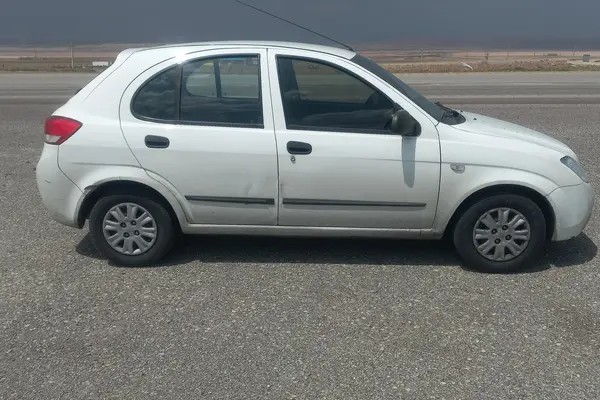 تیبا، هاچ بک