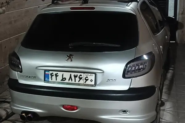 پژو، 206