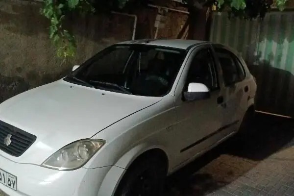 تیبا، هاچ بک