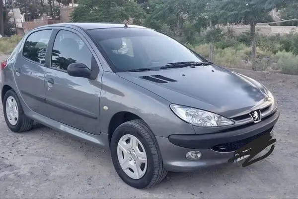 پژو، 206