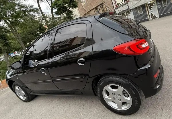 پژو، 207