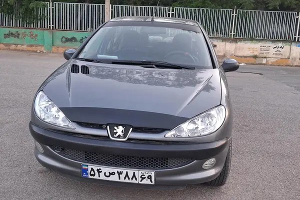 پژو، 206