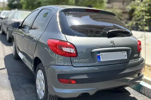 پژو، 207