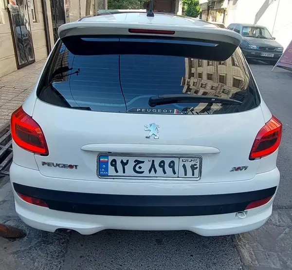پژو، 207