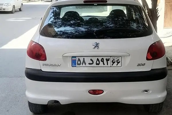 پژو، 206