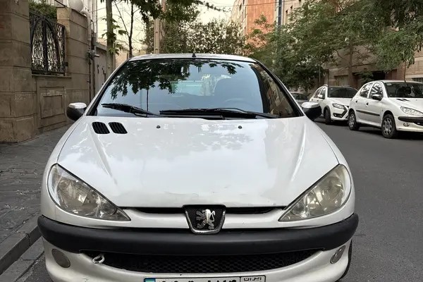 پژو، 206