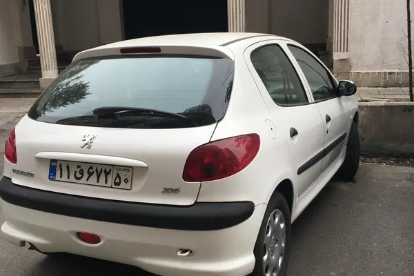 پژو، 206
