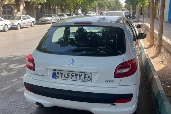پژو، 207