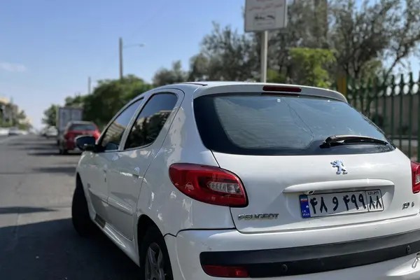 پژو، 207