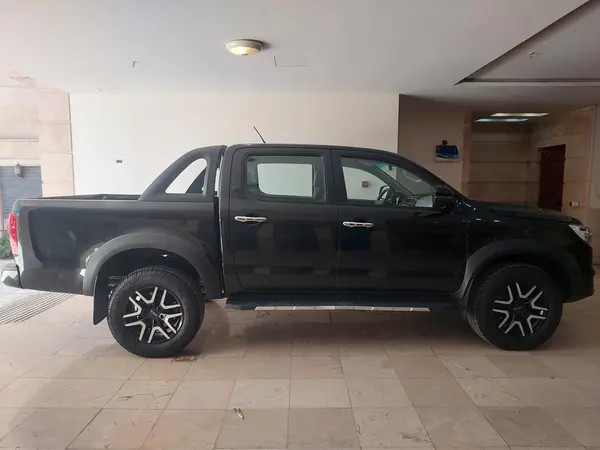 کی ام سی، T8
