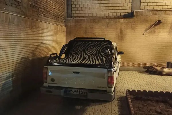 کارا، دو کابین