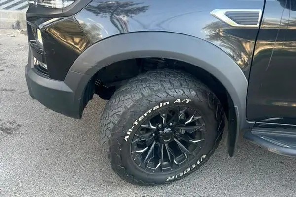کی ام سی، T9