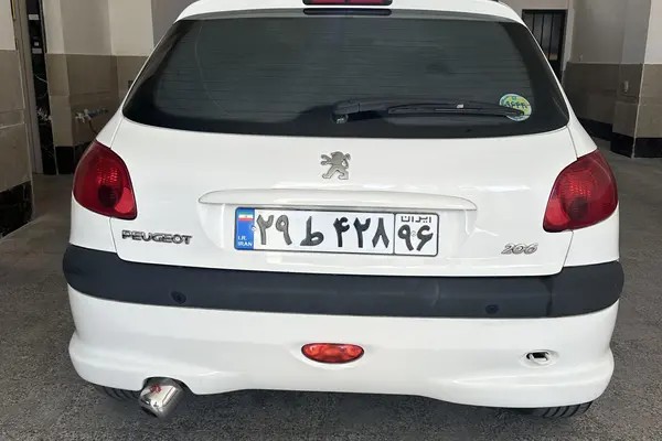 پژو، 206