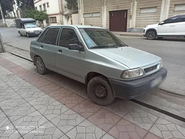 پراید، صندوق دار