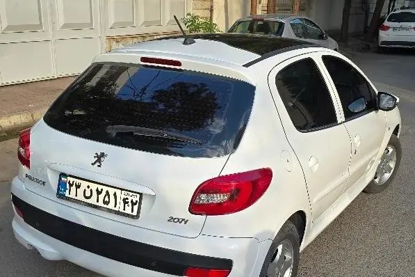 پژو، 207