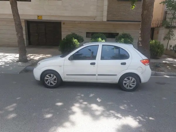 تیبا، هاچ بک