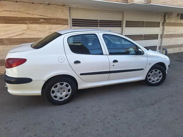 پژو، 206 SD