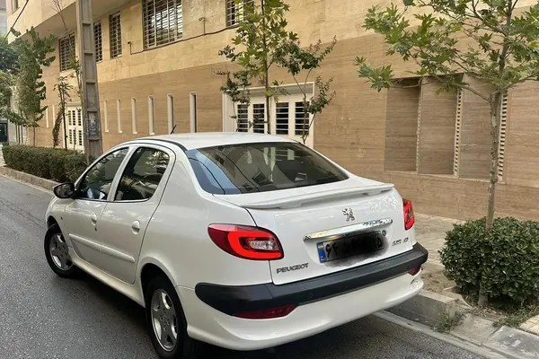 پژو، 207 صندوقدار