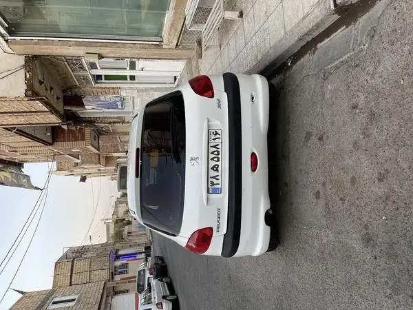 پژو، 206