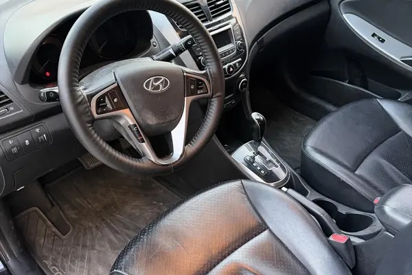 هیوندای، اکسنت