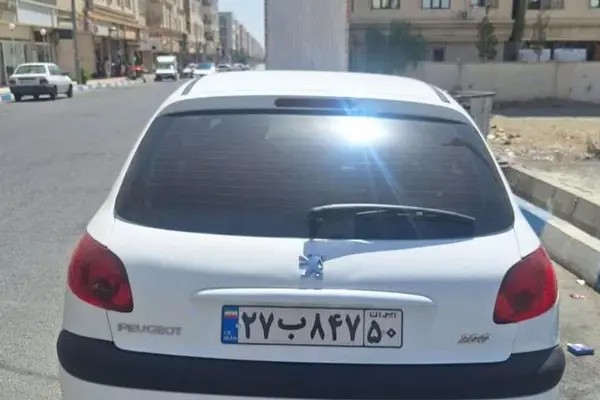 پژو، 206