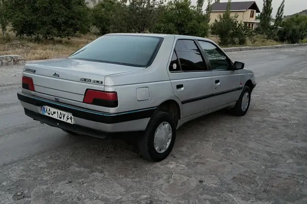 پژو، 405