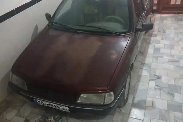 پژو، 405