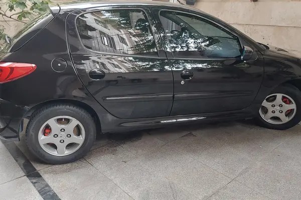 پژو، 207