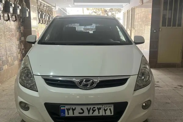 هیوندای، i20