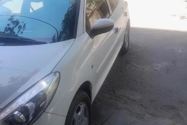 پژو، 207