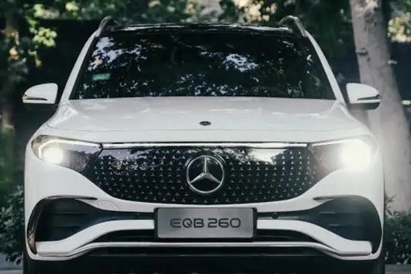 بنز، کلاس EQB