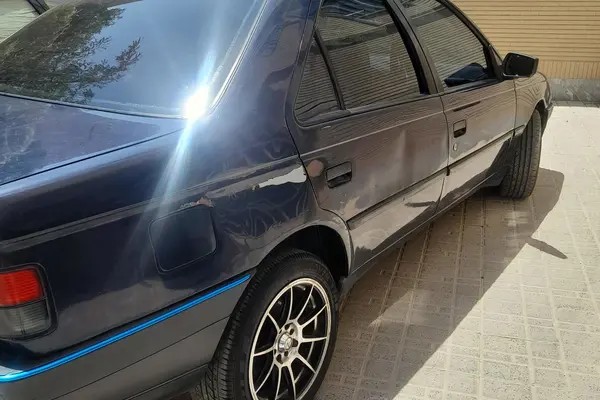 پژو، 405