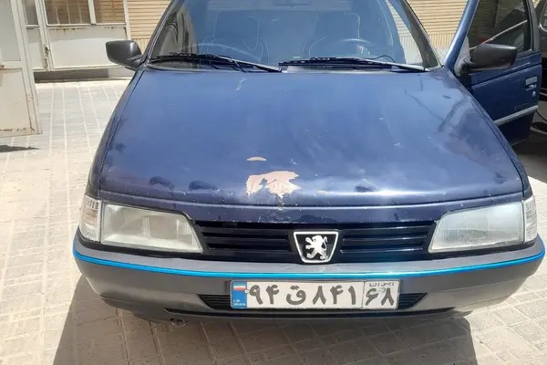 پژو، 405