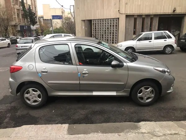 پژو، 207