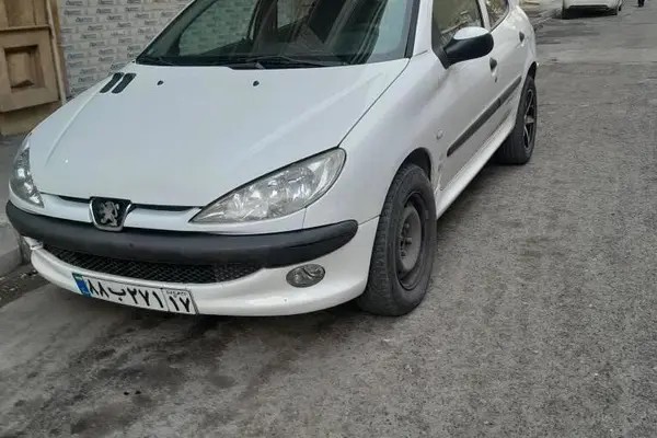 پژو، 206