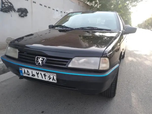 پژو، 405