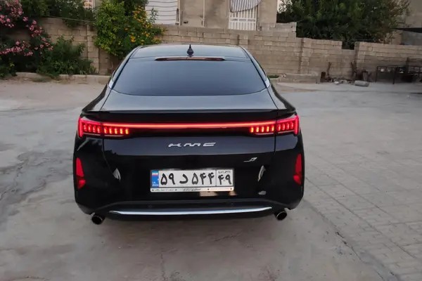 کی ام سی، J7