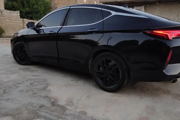 کی ام سی، J7