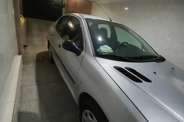 پژو، 206 SD